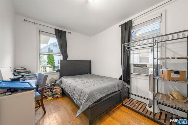 37 47th Street, Weehawken, NJ 07086