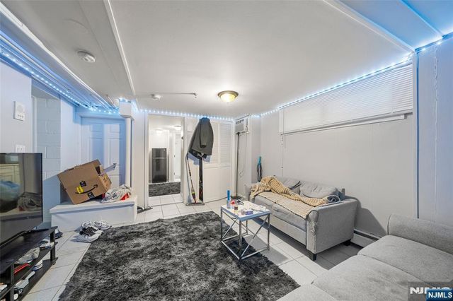 37 47th Street, Weehawken, NJ 07086