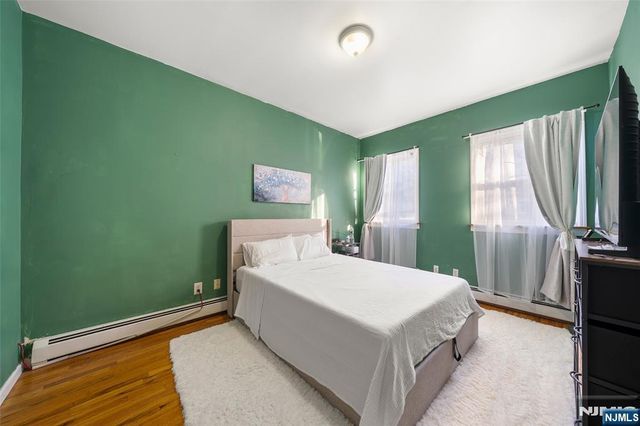 37 47th Street, Weehawken, NJ 07086