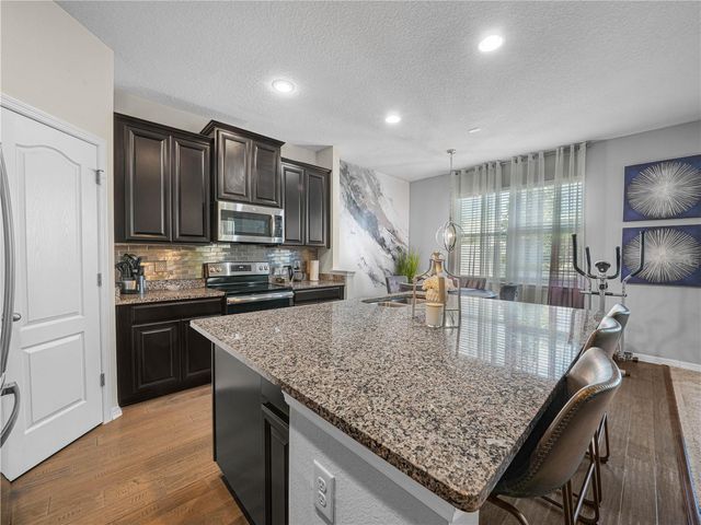 184 WHIRLAWAY DRIVE, Davenport, FL 33837
