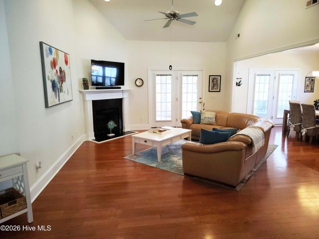 518 Mcginnis Lane, Wilmington, NC 28412