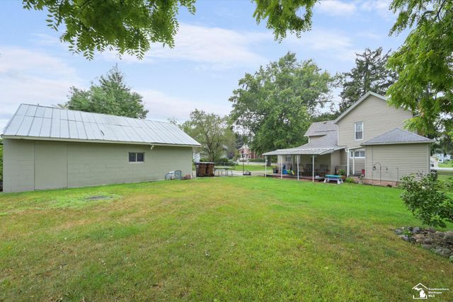 437 MONROE Street, Carleton, MI 48117