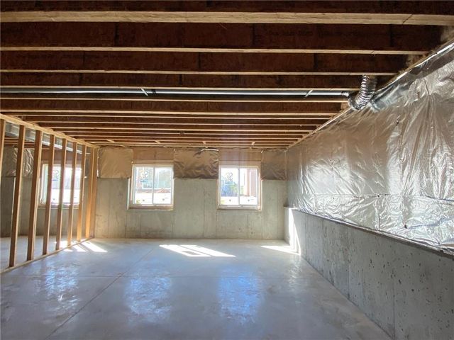 18994 W 193rd Terrace, Spring Hill, KS 66083