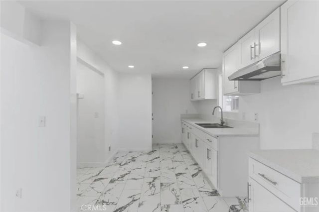 10720 Santa Ana Street, Lamont, CA 93241