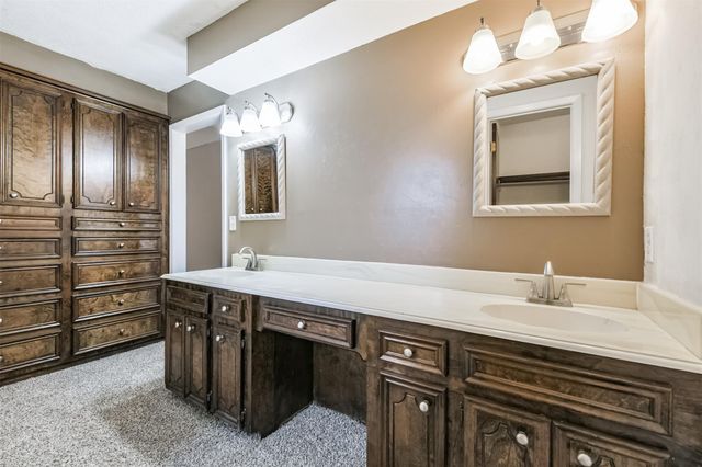 639 N Starboard Street, Crosby, TX 77532