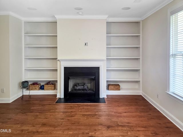 18 Rhododendron Drive, Greensboro, NC 27455