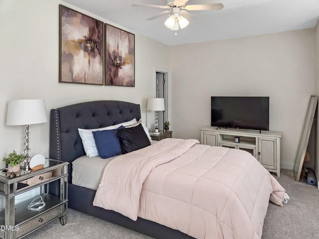 18 Rhododendron Drive, Greensboro, NC 27455