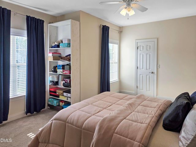 18 Rhododendron Drive, Greensboro, NC 27455