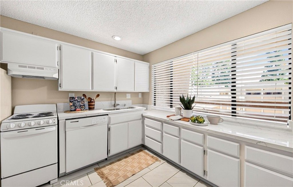 351 N Ford Avenue 326, Fullerton, CA 92832 — photo 3