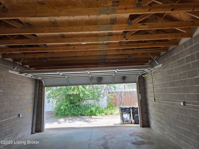 1131 Rammers Ave, Louisville, KY 40204