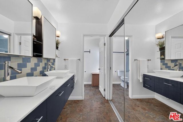 2018 Griffith Park Boulevard 219, Los Angeles, CA 90039