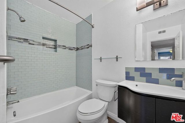 2018 Griffith Park Boulevard 219, Los Angeles, CA 90039