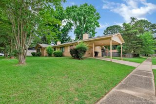 2902 Jonathan Lane, Shreveport, LA 71108