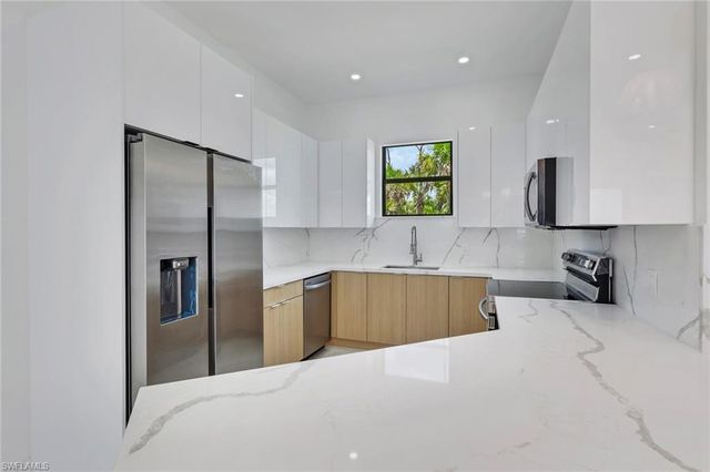 2685 38th AVE SE, Naples, FL 34117