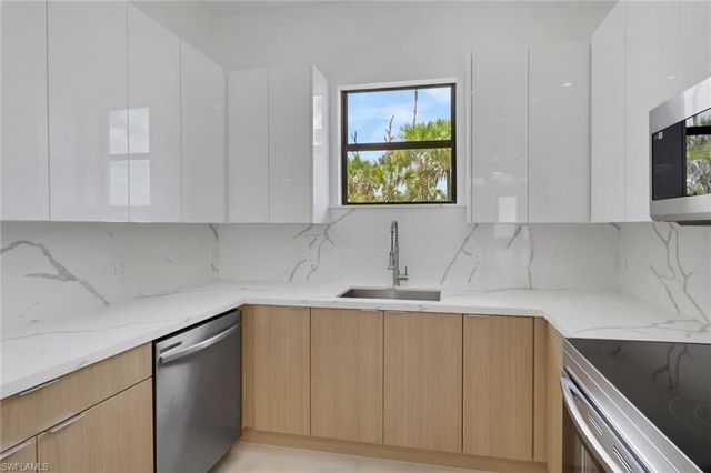 2685 38th AVE SE, Naples, FL 34117