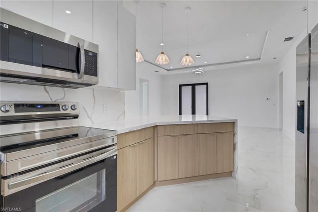 2685 38th AVE SE, Naples, FL 34117