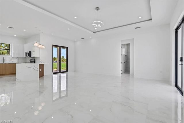2685 38th AVE SE, Naples, FL 34117