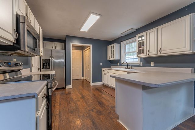 311 Twin Cedars Drive, Murphy, NC 28906