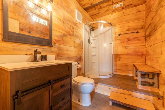 311 Twin Cedars Drive, Murphy, NC 28906