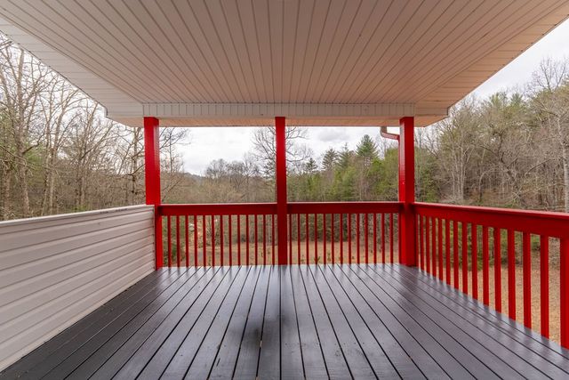 311 Twin Cedars Drive, Murphy, NC 28906