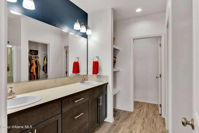 16167 N Hadley Loop, Rathdrum, ID 83858