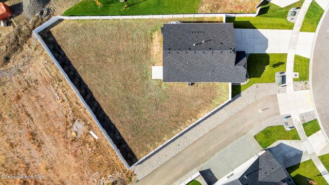 16167 N Hadley Loop, Rathdrum, ID 83858