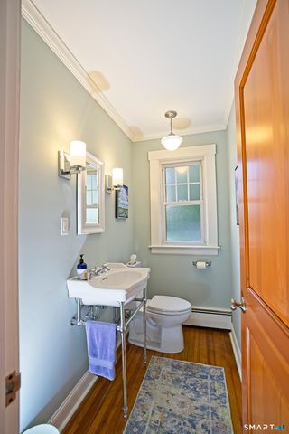 94 Lancaster Road, West Hartford, CT 06119