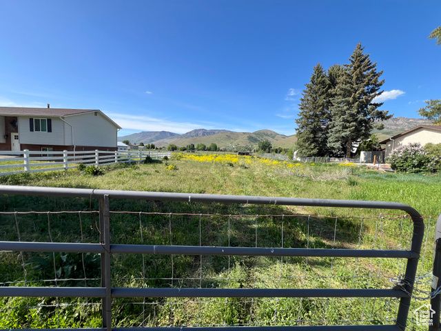 8842 E 500 S, Huntsville, UT 84317