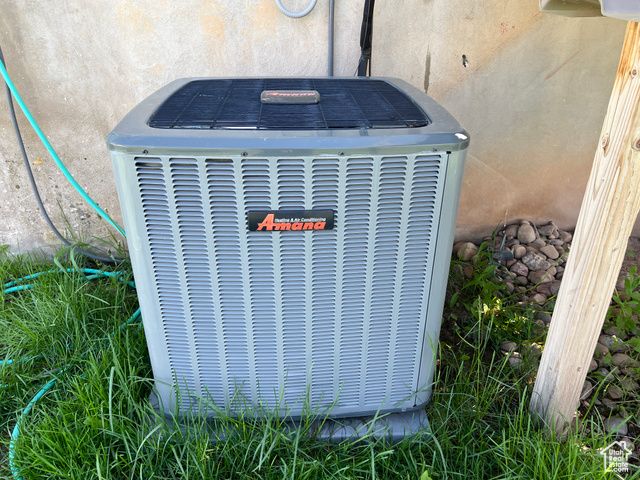 8842 E 500 S, Huntsville, UT 84317