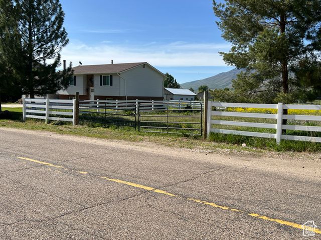 8842 E 500 S, Huntsville, UT 84317