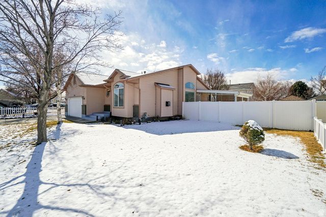 3720 S HAMPSHIRE CIR, Salt Lake City, UT 84119