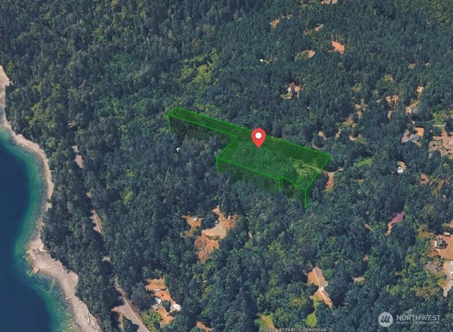 661 N Seagull Way, Lilliwaup, WA 98555