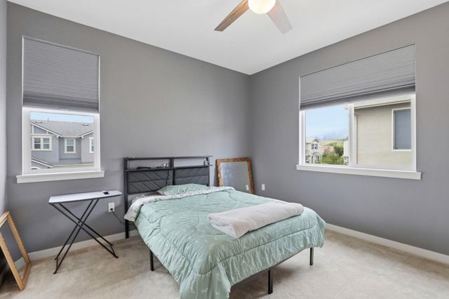 894 Brennan Way, Hollister, CA 95023