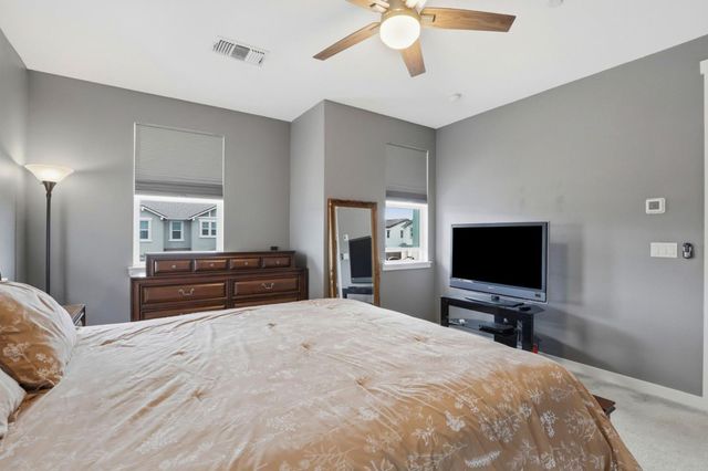 894 Brennan Way, Hollister, CA 95023