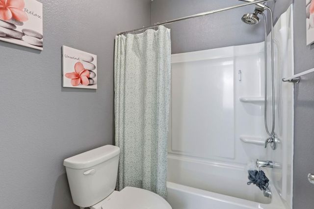 894 Brennan Way, Hollister, CA 95023