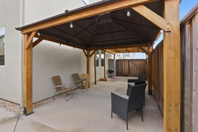 894 Brennan Way, Hollister, CA 95023