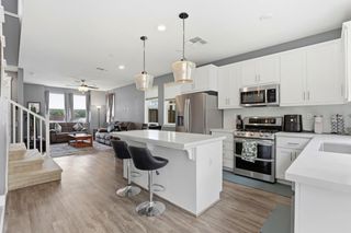 894 Brennan Way, Hollister, CA 95023