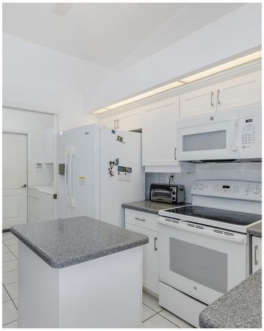 3138 ELLINGTON WAY, New Port Richey, FL 34655