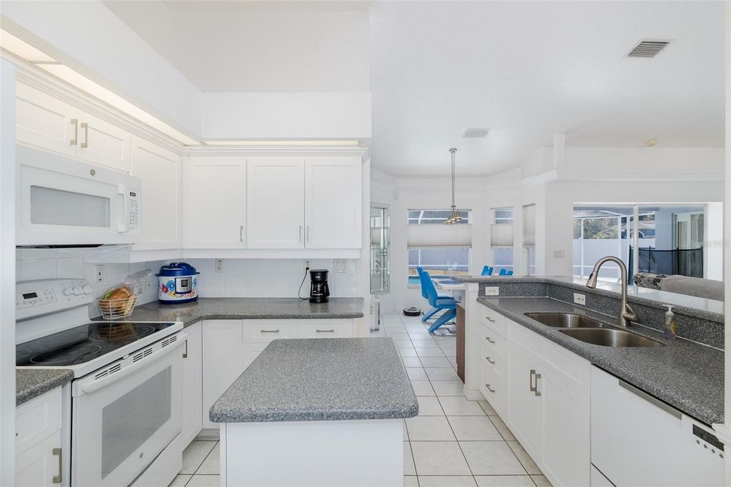 Image 18 of property listing at 3138 ELLINGTON WAY, New Port Richey, FL 34655