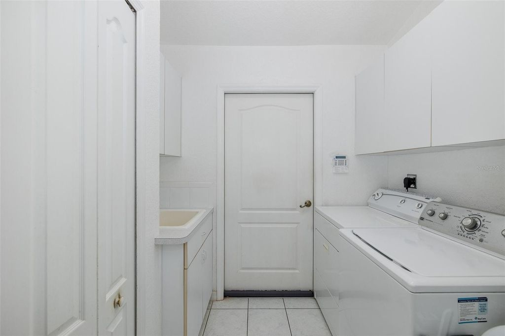 Image 45 of property listing at 3138 ELLINGTON WAY, New Port Richey, FL 34655