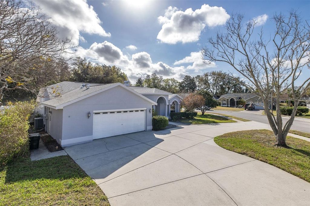 Image 60 of property listing at 3138 ELLINGTON WAY, New Port Richey, FL 34655