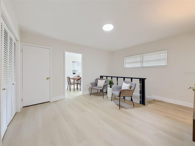 516 S EXETER STREET, Eustis, FL 32726