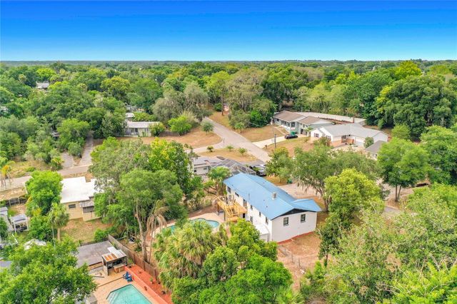 516 S EXETER STREET, Eustis, FL 32726