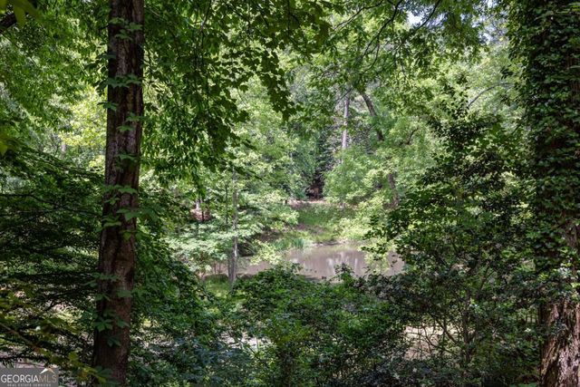 15 Old Paces Place, Atlanta, GA 30327