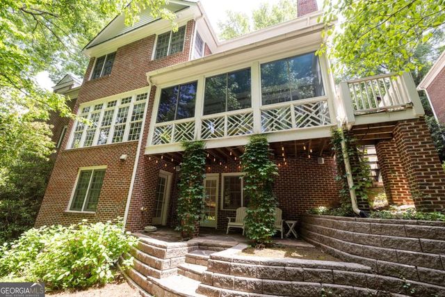 15 Old Paces Place, Atlanta, GA 30327