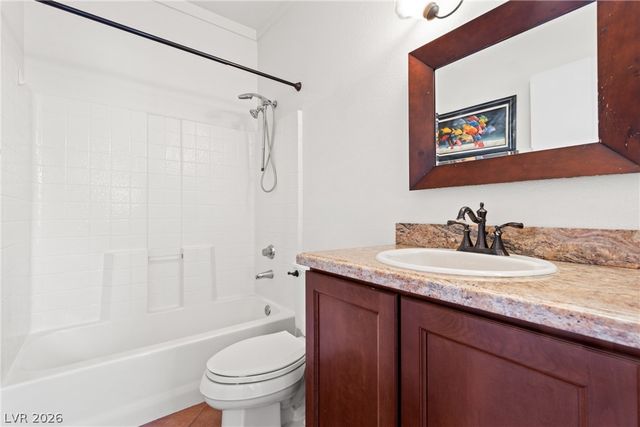 251 South Green Valley Parkway 2211, Henderson, NV 89012