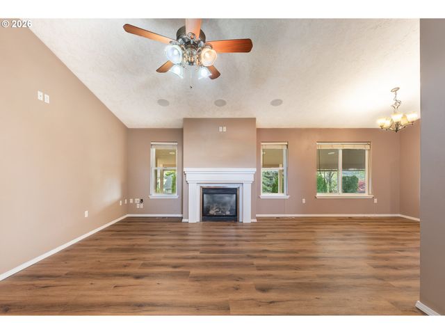 1621 Sw 2ND St, Pendleton, OR 97801