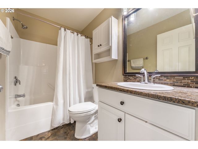 1621 Sw 2ND St, Pendleton, OR 97801