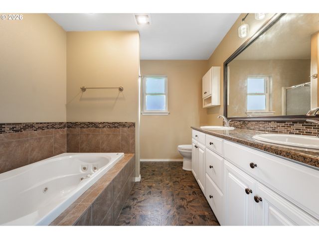 1621 Sw 2ND St, Pendleton, OR 97801