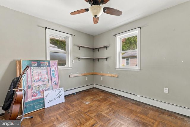 632 PARKVIEW AVE, Penndel, PA 19047
